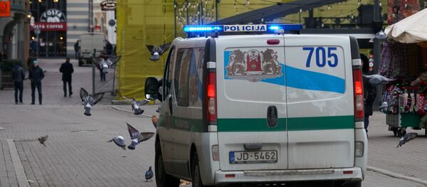 Автомобиль Полиции самоуправления в Старой Риге Автомобиль Полиции самоуправления в Старой Риге - Sputnik Latvija