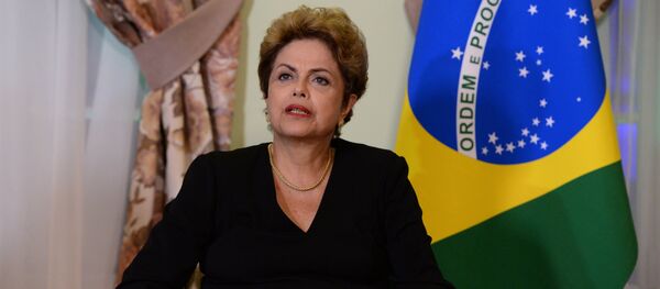 Президент Бразилии Дилма Роуссефф. Архивное фото Президент Бразилии Дилма Роуссефф. Архивное фото - Sputnik Латвия