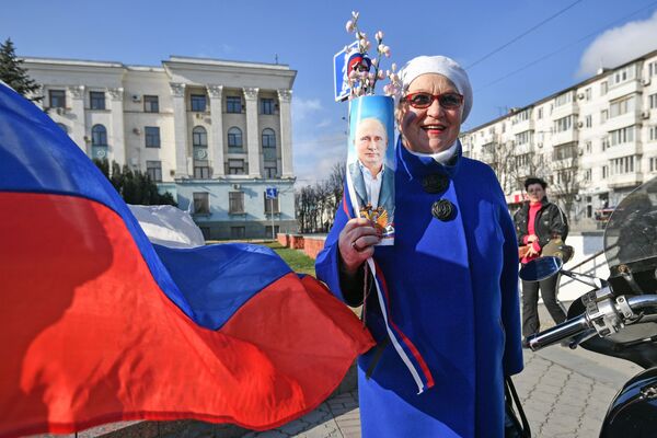 Празднование 6-й годовщины воссоединения Крыма с Россией в Симферополе - Sputnik Латвия
