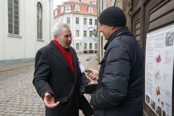 Хорошо, что латышский не нужен: как в Латвии устроились украинские гастарбайтеры - Sputnik Латвия