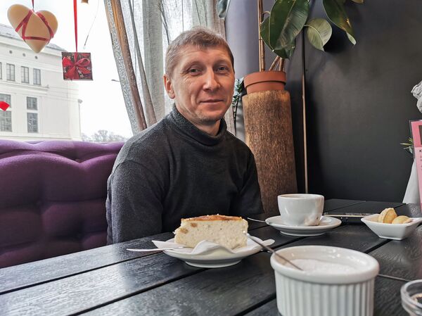 Хорошо, что латышский не нужен: как в Латвии устроились украинские гастарбайтеры - Sputnik Латвия