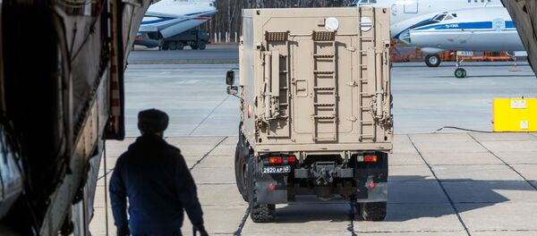 Россия окажет помощь Италии в борьбе с COVID-19 Россия окажет помощь Италии в борьбе с COVID-19 - Sputnik Latvija