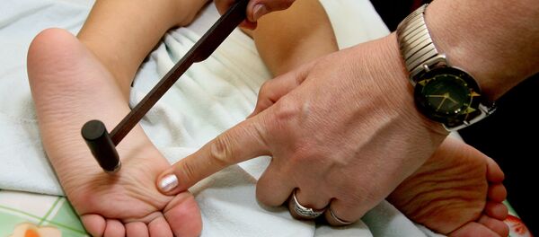 Прием у детского врача. Архивное фото Прием у детского врача. Архивное фото - Sputnik Latvija