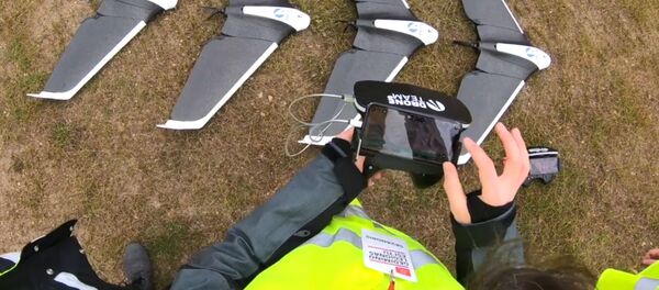 Как с помощью дронов в Вильнюсе контролируют соблюдение карантина  - Sputnik Латвия