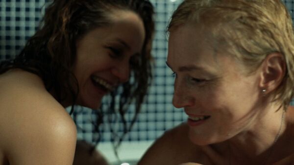 Цветочек счастья и мужчины в аренду: фильмы о женщинах, которые стоит посмотреть - Sputnik Латвия