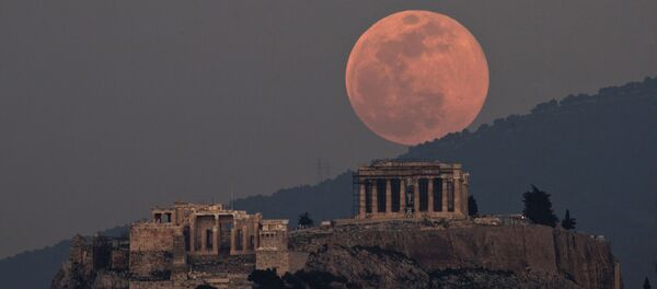 Суперлуние  - Sputnik Латвия