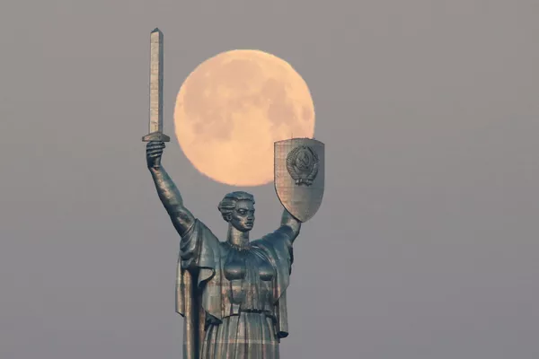 Суперлуние  - Sputnik Латвия