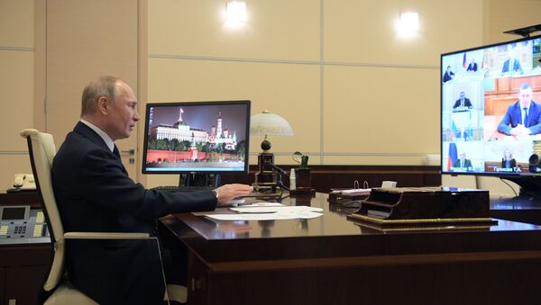 Президент РФ В. Путин провел совещание с членами правительства РФ - Sputnik Латвия