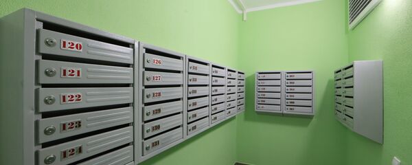 Почтовые ящики в подъезде - Sputnik Латвия