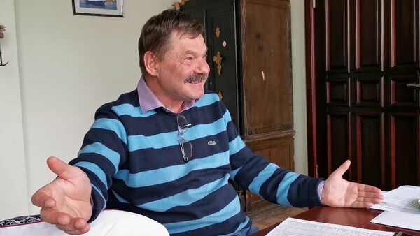 Пенсионерки на консервах и бизнесмен с ершиком: как умирает последний рыбозавод в Лиепае - Sputnik Латвия