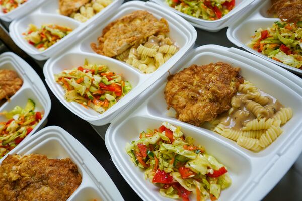 Работаем за идею: кто в Латвии готов трудиться бесплатно и почему - Sputnik Латвия