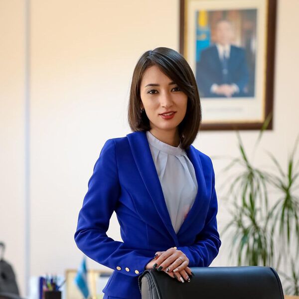 Бывший руководитель пресс-службы премьер-министра Республики Казахстан Зарина Нурланова.  - Sputnik Латвия