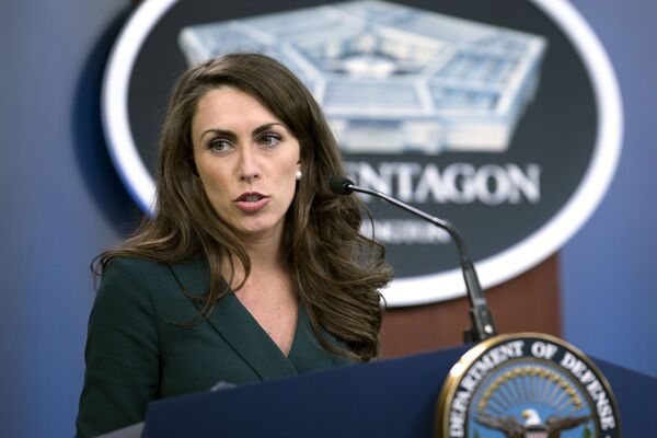 Пресс-секретарь Министерства обороны США Алисса Фарах. - Sputnik Латвия