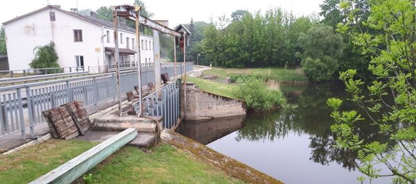 Малая ГЭС у поселка Нерета в Айзрауклесском районе. Малая ГЭС у поселка Нерета в Айзрауклесском районе. - Sputnik Латвия