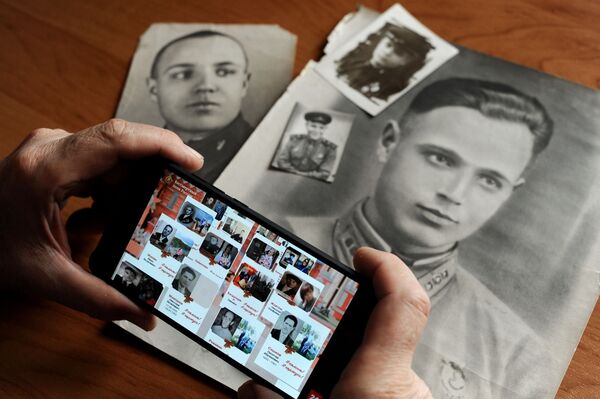 Фото нацистов и хакерские атаки: как пытались сорвать Бессмертный полк - онлайн - Sputnik Латвия