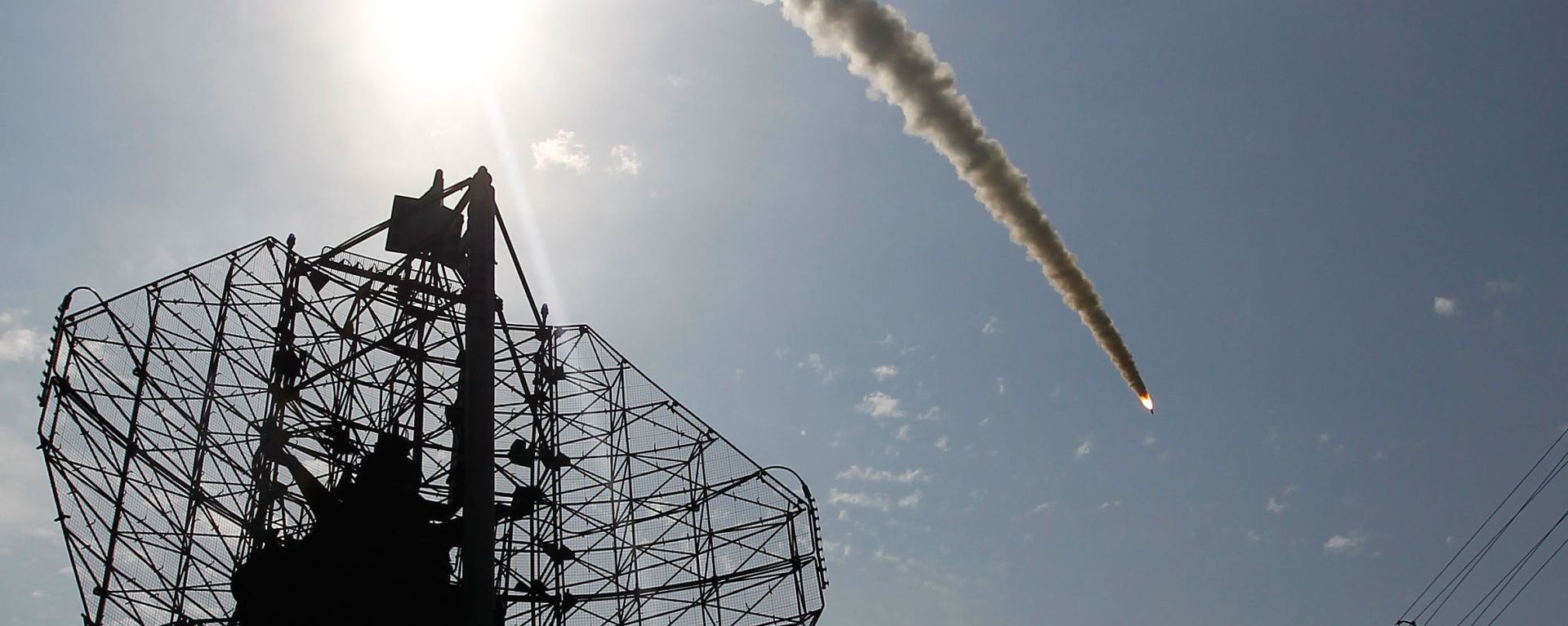 Пуск ракеты морского базирования с ракетного крейсера Варяг - Sputnik Латвия, 1920, 08.07.2026