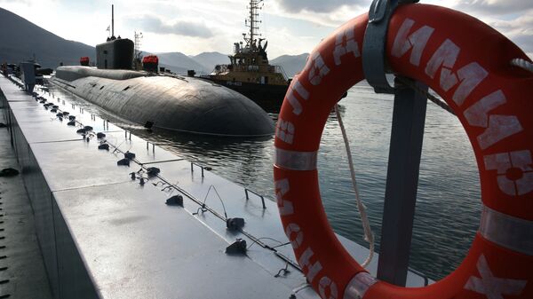 Российская атомная подводная лодка стратегического назначения проекта 955 Владимир Мономах прибыла в пункт постоянного базирования Вилючинск на Камчатке - Sputnik Latvija