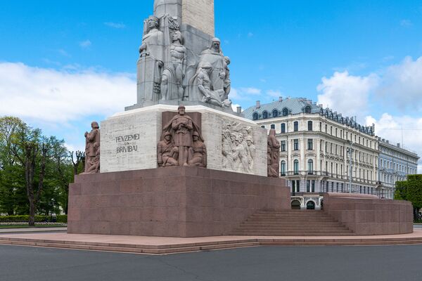 Рига, которую мы потеряли: вдоль по Александровской - Sputnik Латвия