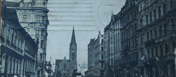 Александровская улица (теперь это Бривибас) и Новая церковь Святой Гертруды. Открытка Александровская улица (теперь это Бривибас) и Новая церковь Святой Гертруды. Открытка - Sputnik Латвия