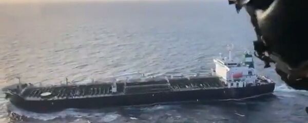 Угрозы США не помогли: в Венесуэлу прибыло топливо из Ирана - Sputnik Латвия