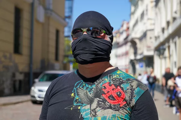 Пикет у здания Сейма против утверждения краевой реформы на удаленном заседании - Sputnik Латвия