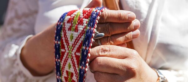 Пикет у здания Сейма против утверждения краевой реформы на удаленном заседании - Sputnik Латвия