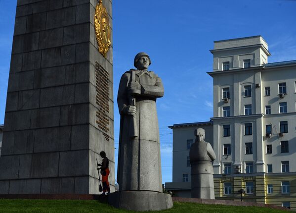 Обелиск Москва - город-герой на площади Дорогомиловская застава в Москве - Sputnik Латвия