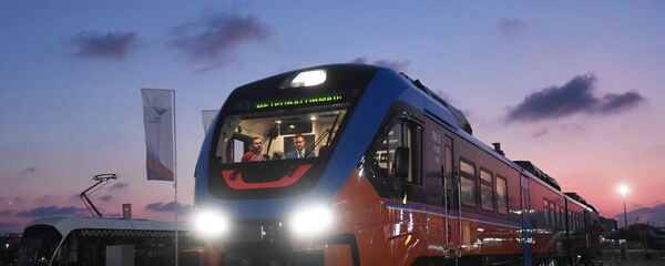 Дизель-поезд РА3 Модель 753, выпускаемый на заводе ОАО Метровагонмаш - Sputnik Латвия