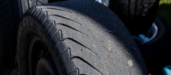 Automašīnas riepa Automašīnas riepa - Sputnik Latvija