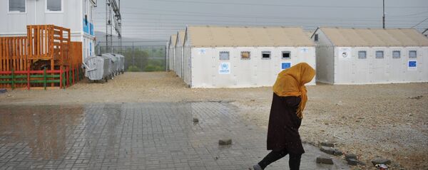 Лагерь беженцев Табановце в Македонии около македоно-сербской границы Лагерь беженцев Табановце в Македонии около македоно-сербской границы - Sputnik Latvija