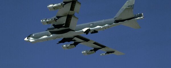 Бомбардировщик B-52 Бомбардировщик B-52 - Sputnik Latvija