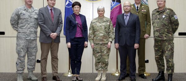 Конференция НАТО Русскоговорящие меньшинства трёх Балтийских стран - Sputnik Латвия