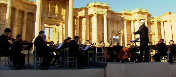 Музыка Прокофьева в амфитеатре Пальмиры в исполнении оркестра Мариинки - Sputnik Латвия