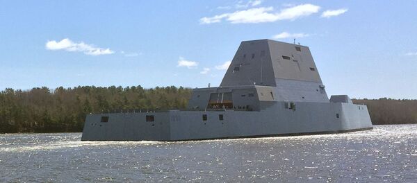 Raķešu eskadras kuģis USS Zumwalt. Foto no arhīva Raķešu eskadras kuģis USS Zumwalt. Foto no arhīva - Sputnik Latvija