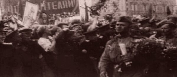 Ilgotā Uzvaras diena. 1945. gada 9. maija video Ilgotā Uzvaras diena. 1945. gada 9. maija video - Sputnik Latvija