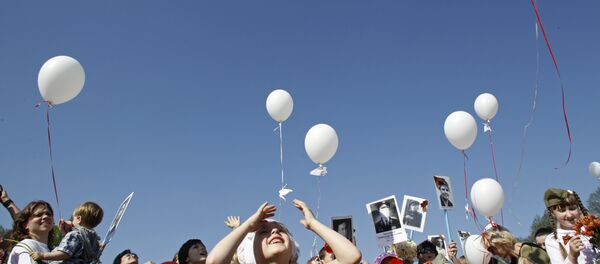 Шествие Бессмертного полка в Риге - Sputnik Латвия