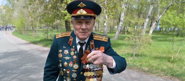Ветеран ВОВ Евгений Ганжа из Челябинской области - Sputnik Латвия