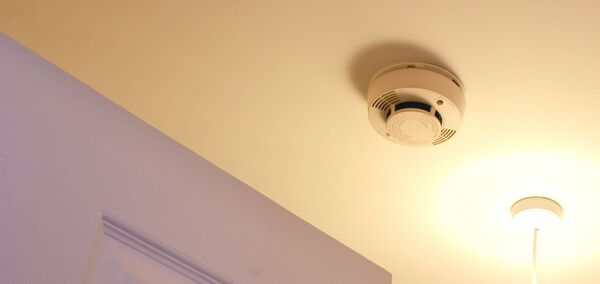 Датчик дыма. Датчик дыма. - Sputnik Latvija