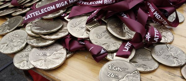 Медали Рижского марафона - Sputnik Латвия