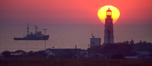 Маяк на западной оконечности Крыма. - Sputnik Латвия