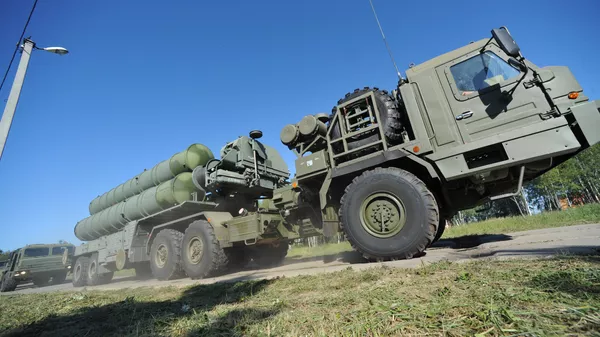 Zenītraķešu sistēma S-400 Triumf - Sputnik Latvija