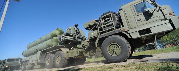 Krievijas zenītraķešu komplekss S-400 - Sputnik Latvija