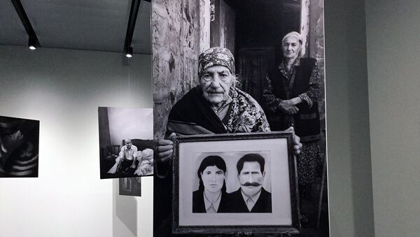 Фотопроект фотографа Назик Арменакян Пережившие, рассказывающий об оставшихся в живых после Геноцида армян - Sputnik Латвия