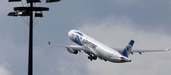 Aviokompānijas EgyptAir pasažieru laineris A320. Foto no arhīva Aviokompānijas EgyptAir pasažieru laineris A320. Foto no arhīva - Sputnik Latvija
