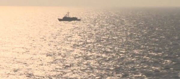 Самолеты и корабли ведут поиск пропавшего лайнера EgyptAir. Кадры операции Самолеты и корабли ведут поиск пропавшего лайнера EgyptAir. Кадры операции - Sputnik Latvija