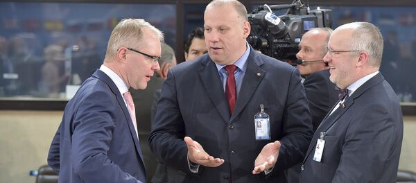 No kreisās uz labo: Hanness Hanso (Igaunija), Raimonds Bergmanis (Latvija) un Jozus Oleks (Lietuva) No kreisās uz labo: Hanness Hanso (Igaunija), Raimonds Bergmanis (Latvija) un Jozus Oleks (Lietuva) - Sputnik Latvija