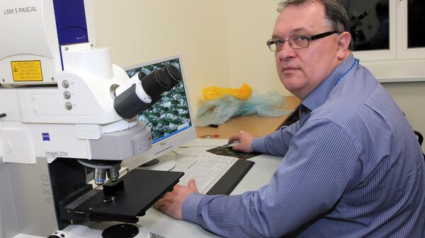 Арвид Баршевский теперь может жуков и по ДНК распознавать - Sputnik Латвия