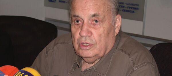 Кинорежиссер Эльдар Рязанов. Архивное фото - Sputnik Латвия