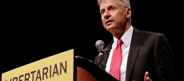 Гэри Джонсон, кандидат в президенты США от Либертарианской партии Гэри Джонсон, кандидат в президенты США от Либертарианской партии - Sputnik Латвия