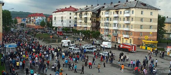 Обрушение подъезда жилого дома в Междуреченске Обрушение подъезда жилого дома в Междуреченске - Sputnik Латвия